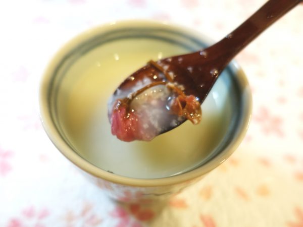 冷え症ケアの薬膳 桜風味の甘酒茶(アルコールなし)